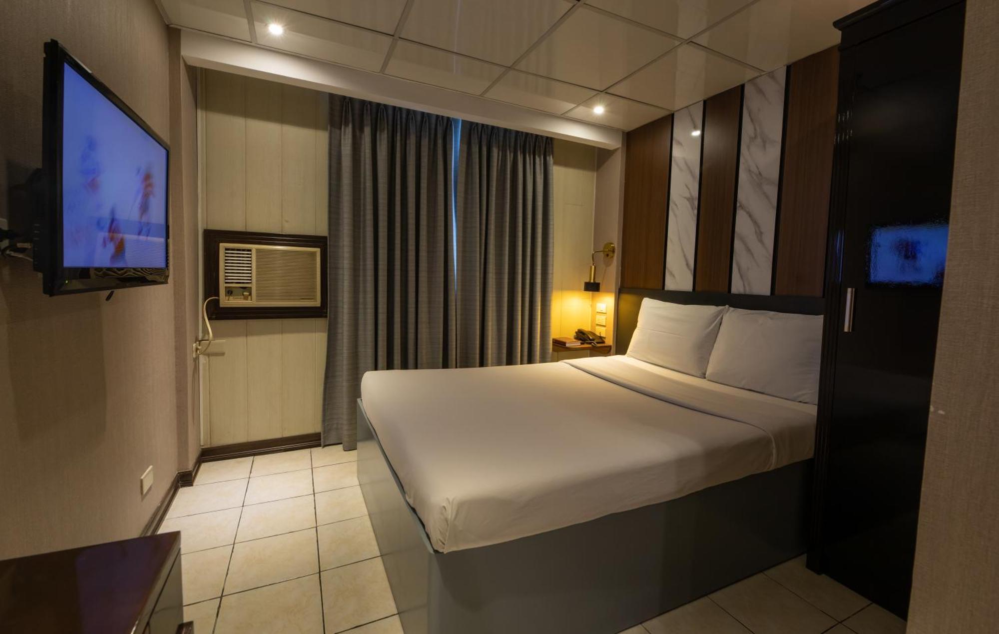 Star Plaza Hotel Dagupan City Exterior photo